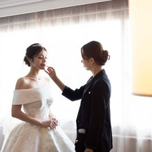 Load image into Gallery viewer, 【Limited winter season Special Offer】Flower Box with Original Essential Oil