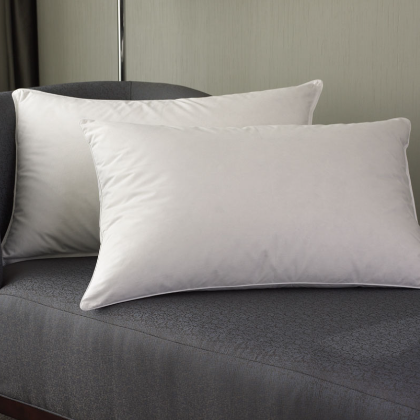 ピロー（ダウン＆フェザー または ポリエステル綿） – ウェスティン