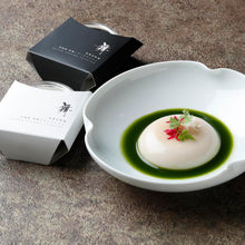 Load image into Gallery viewer, Japanese-style Blancmange